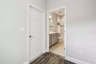 12413 Triple Creek Blvd, Riverview, FL 33579 - Photo 17