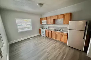 4700 10th Ave S, Saint Petersburg, FL 33711 - Photo 3