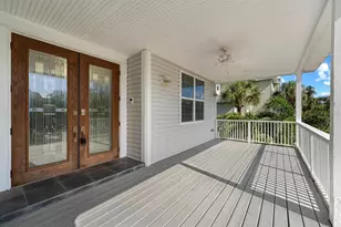 921 Point Seaside Dr, Crystal Beach, FL 34681 - Photo 33