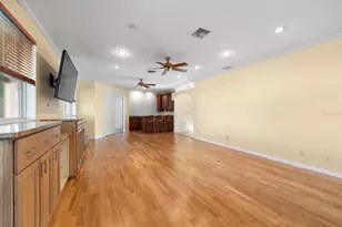 921 Point Seaside Dr, Crystal Beach, FL 34681 - Photo 37