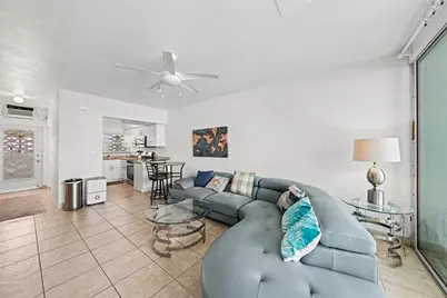 7050 Sunset Way #11, Saint Pete Beach, FL 33706 - Photo 9