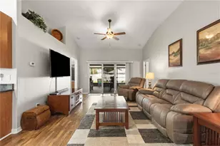 3911 Langdrum Dr, Wesley Chapel, FL 33543 - Photo 9