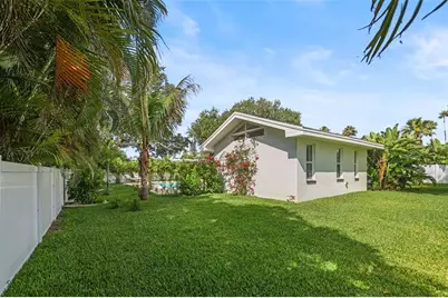 1701 Indian Rocks Road, Belleair, FL 33756 - Photo 61
