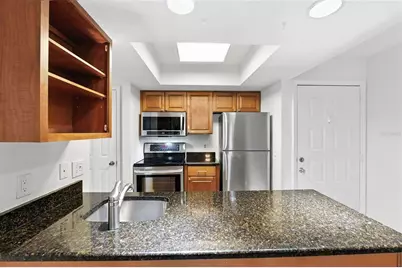3808 N Oak Drive #U31, Tampa, FL 33611 - Photo 7