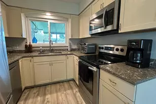 1615 Pinewood Dr, Clearwater, FL 33756 - Photo 7