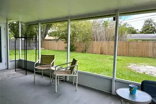 1615 Pinewood Dr, Clearwater, FL 33756 - Photo 17