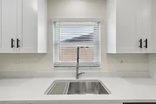 6003 Tampa Shores Blvd, Tampa, FL 33615 - Photo 33