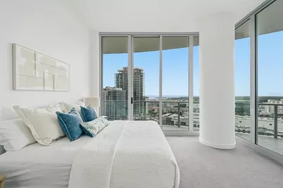 400 Central Avenue #1901, Saint Petersburg, FL 33701 - Photo 17