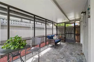 14040 Trouville Dr, Tampa, FL 33624 - Photo 25