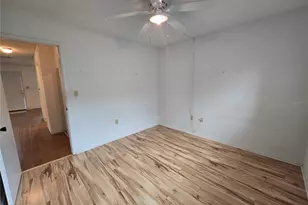 5967 Terrace Park Dr N, Saint Petersburg, FL 33709 - Photo 29