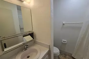 5967 Terrace Park Dr N, Saint Petersburg, FL 33709 - Photo 31