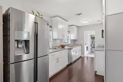3801 Locust Street NE, Saint Petersburg, FL 33703 - Photo 21