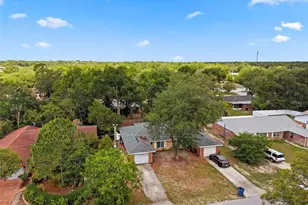 8124 Omaha Cir, Spring Hill, FL 34606 - Photo 41