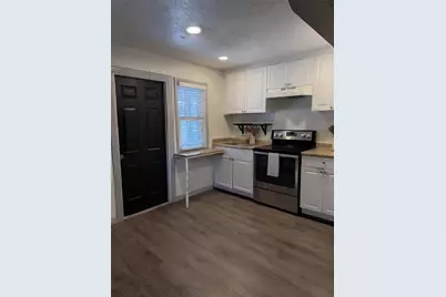 308 E Adalee Street #B, Tampa, FL 33603 - Photo 5
