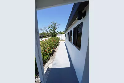 5812 Liverpool Drive, Tampa, FL 33615 - Photo 13