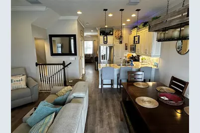 6072 Moorings Drive S, Saint Petersburg, FL 33712 - Photo 9