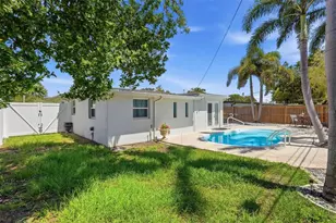 12094 106th St, Largo, FL 33773 - Photo 3