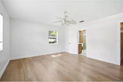 6121 Whiteway Drive, Tampa, FL 33617 - Photo 13