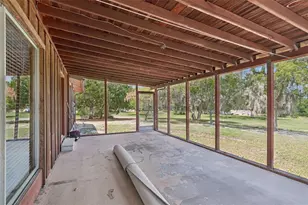 9400 Indale Dr, New Port Richey, FL 34654 - Photo 7