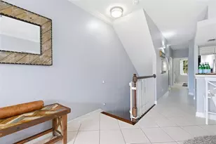 117 Brent Cir, Oldsmar, FL 34677 - Photo 9