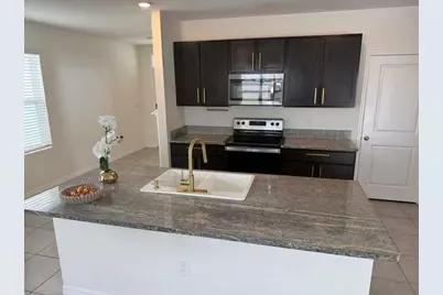 31448 Penny Surf Loop, Wesley Chapel, FL 33545 - Photo 13