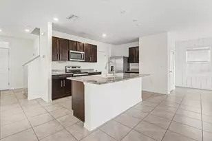 31448 Penny Surf Loop, Wesley Chapel, FL 33545 - Photo 15
