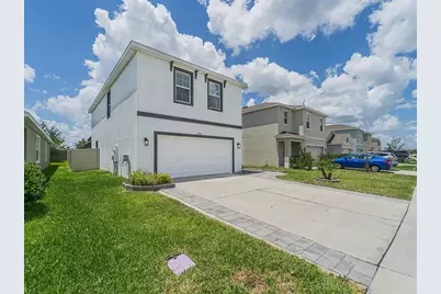 31448 Penny Surf Loop, Wesley Chapel, FL 33545 - Photo 3