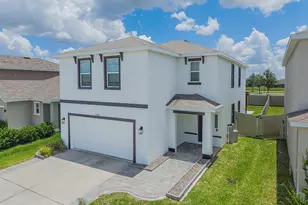 31448 Penny Surf Loop, Wesley Chapel, FL 33545 - Photo 5