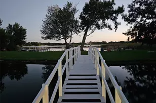2153 Karan Way, Clearwater, FL 33763 - Photo 57