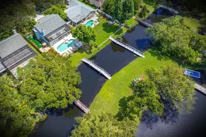 2153 Karan Way, Clearwater, FL 33763 - Photo 3