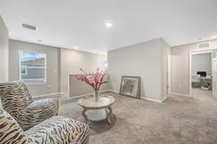 7571 Freesia Trce, Wesley Chapel, FL 33545 - Photo 19