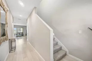 7571 Freesia Trce, Wesley Chapel, FL 33545 - Photo 3