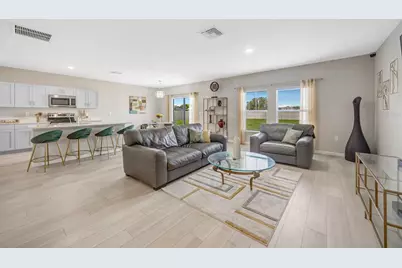7571 Freesia Trace, Wesley Chapel, FL 33545 - Photo 15