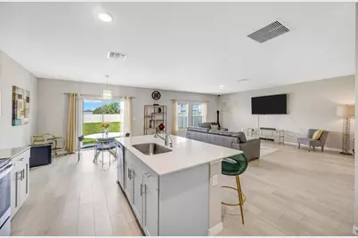 7571 Freesia Trace, Wesley Chapel, FL 33545 - Photo 7