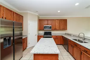 14831 Heronglen Dr, Lithia, FL 33547 - Photo 9