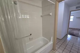 5980 Terrace Park Dr N, Saint Petersburg, FL 33709 - Photo 33