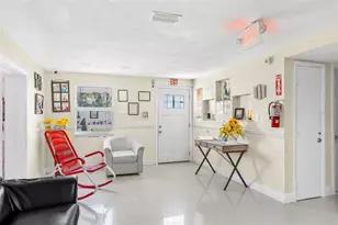 3906 Spence Ave, Tampa, FL 33614 - Photo 7