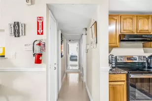 3906 Spence Ave, Tampa, FL 33614 - Photo 9
