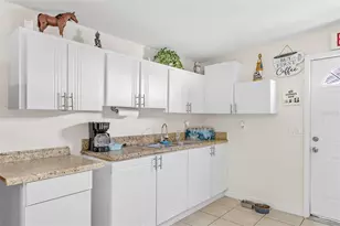 3906 Spence Ave, Tampa, FL 33614 - Photo 13