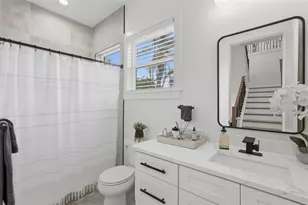 1727 Maryland Ave NE, Saint Petersburg, FL 33703 - Photo 35