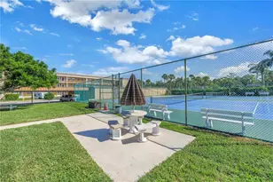 93 Boca Ciega Point Blvd N, Saint Petersburg, FL 33708 - Photo 63