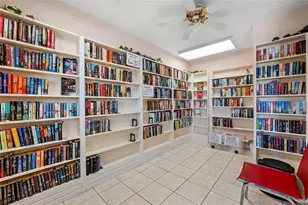 93 Boca Ciega Point Blvd N, Saint Petersburg, FL 33708 - Photo 89