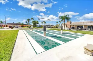93 Boca Ciega Point Blvd N, Saint Petersburg, FL 33708 - Photo 37