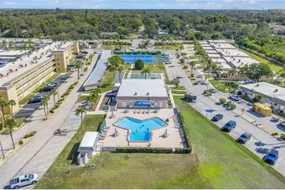 93 Boca Ciega Point Boulevard N #93, Saint Petersburg, FL 33708 - Photo 5