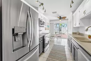 93 Boca Ciega Point Blvd N, Saint Petersburg, FL 33708 - Photo 23