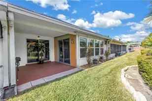 93 Boca Ciega Point Blvd N, Saint Petersburg, FL 33708 - Photo 23