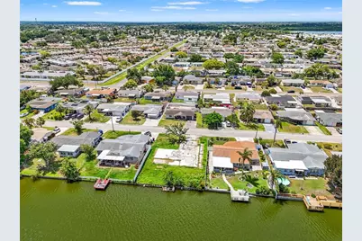 4101 Baden Drive, Holiday, FL 34691 - Photo 5