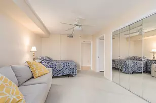 690 Island Way, Clearwater Beach, FL 33767 - Photo 53