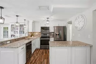 11994 107th Ct, Largo, FL 33778 - Photo 11