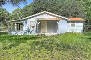 1007 Hawthorn St, Zephyrhills, FL 33540 - Photo 3